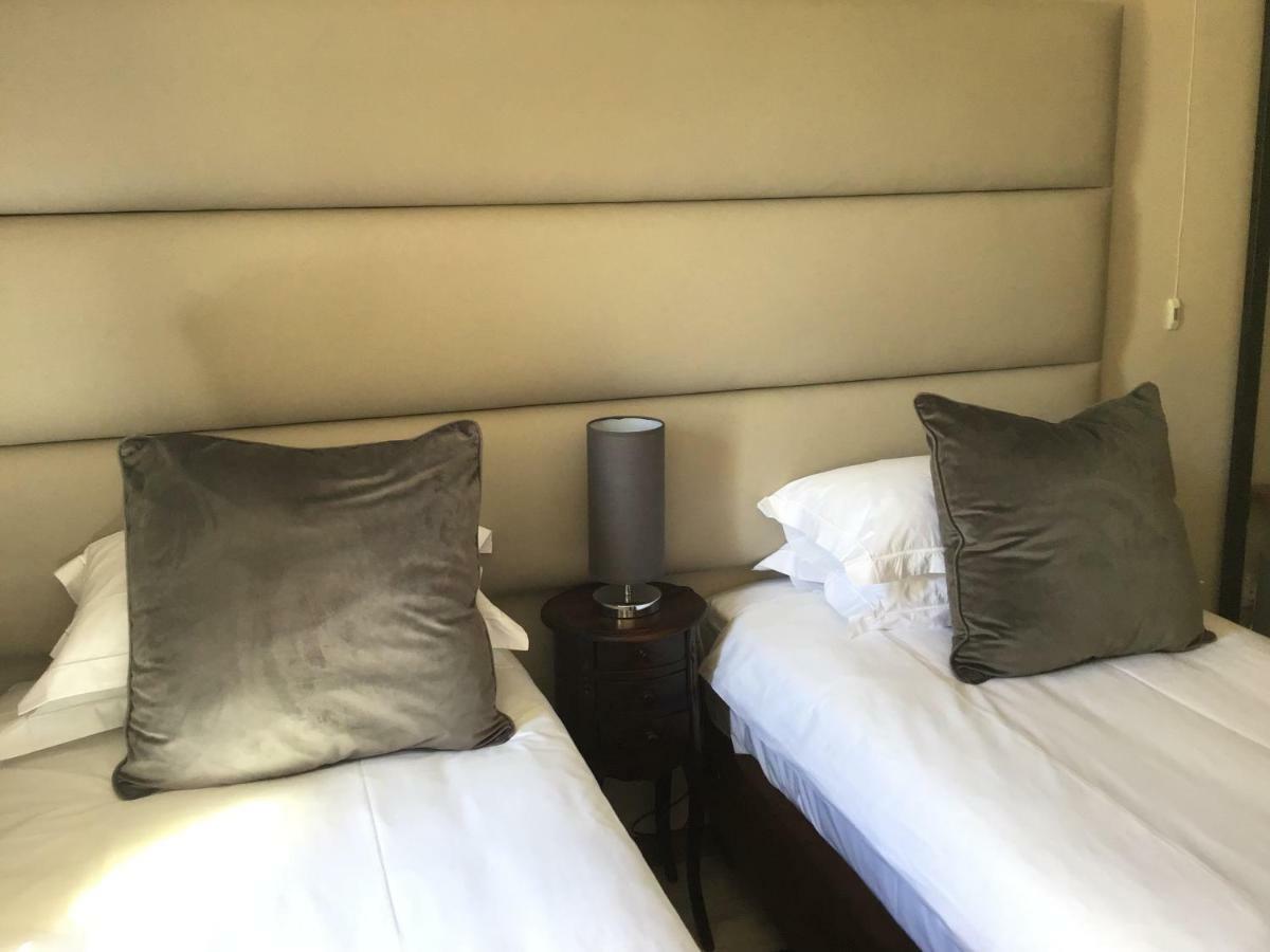 The Capital Guest House Gaborone Buitenkant foto