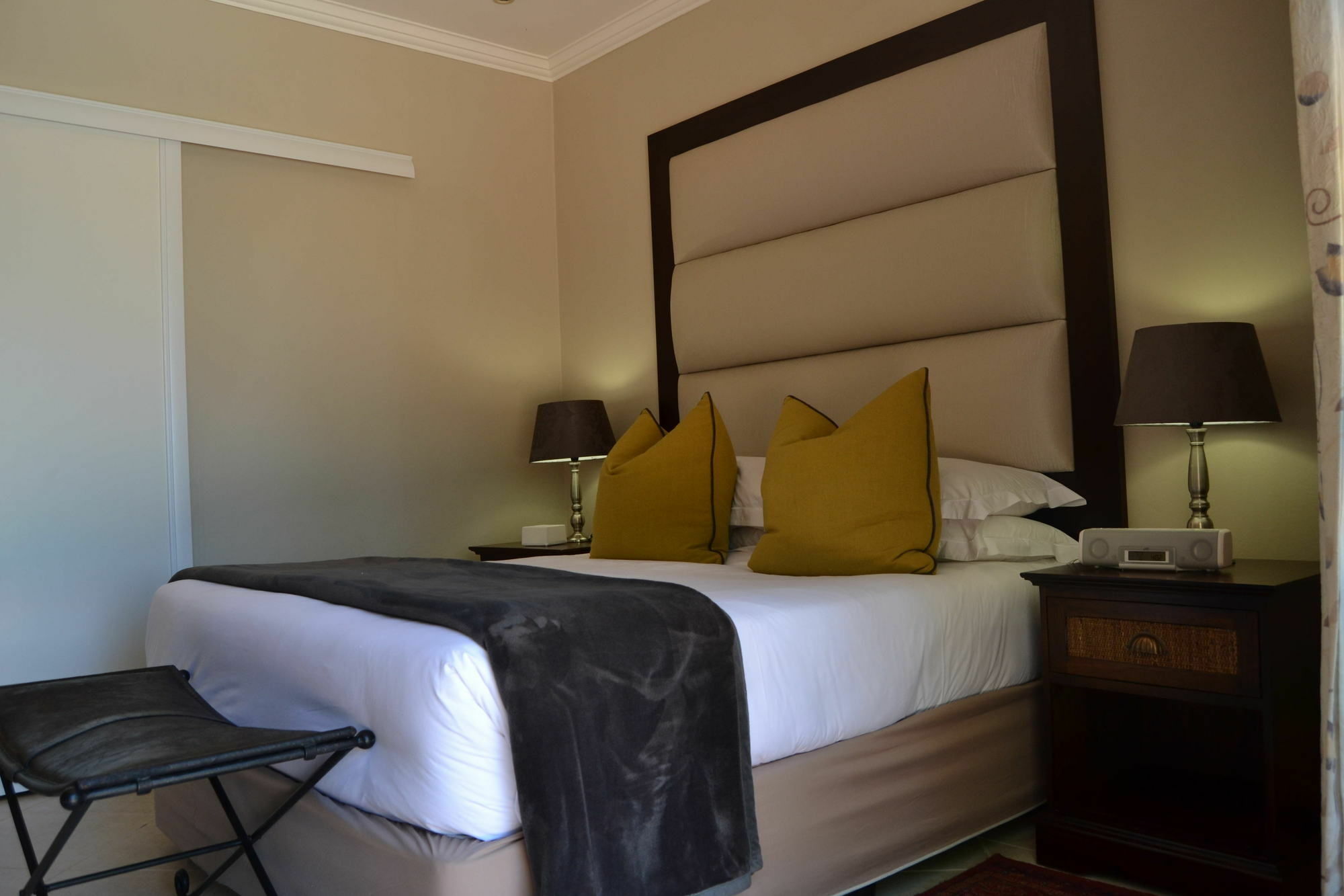 The Capital Guest House Gaborone Buitenkant foto